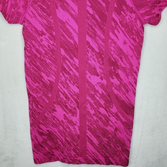 Lululemon Swiftly Tech 2.0 Short Sleeve Shirt Size 6 - Picture 10 of 10